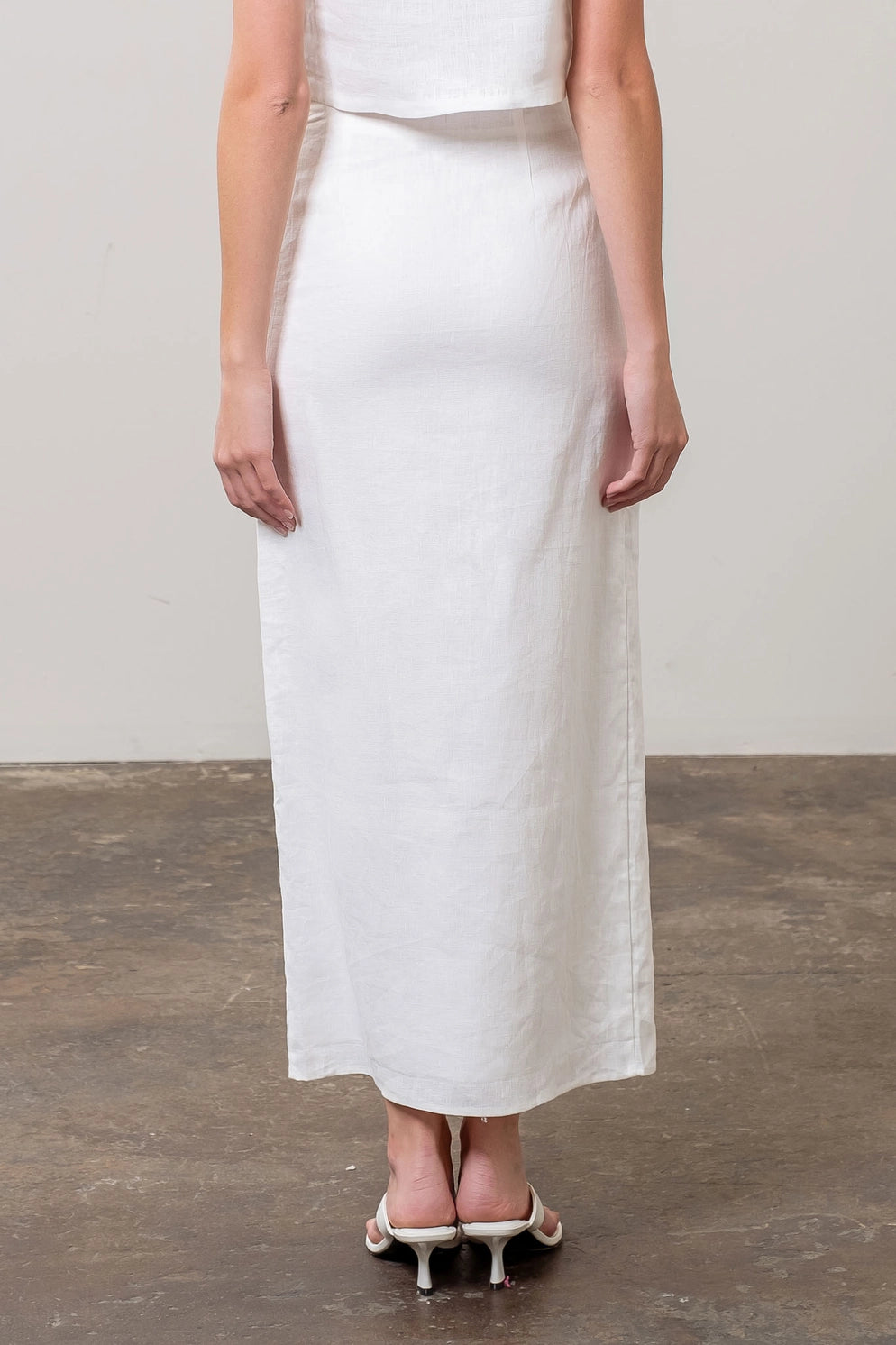 Moon River Front Button Detail Linen Midi Skirt in White