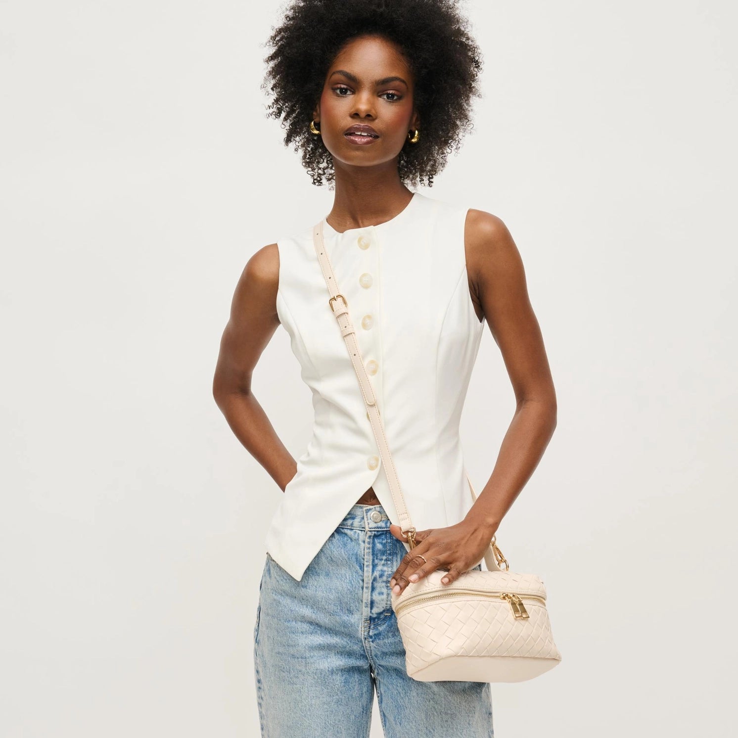 Urban Expressions Richie Woven Top Handle Crossbody in Ivory