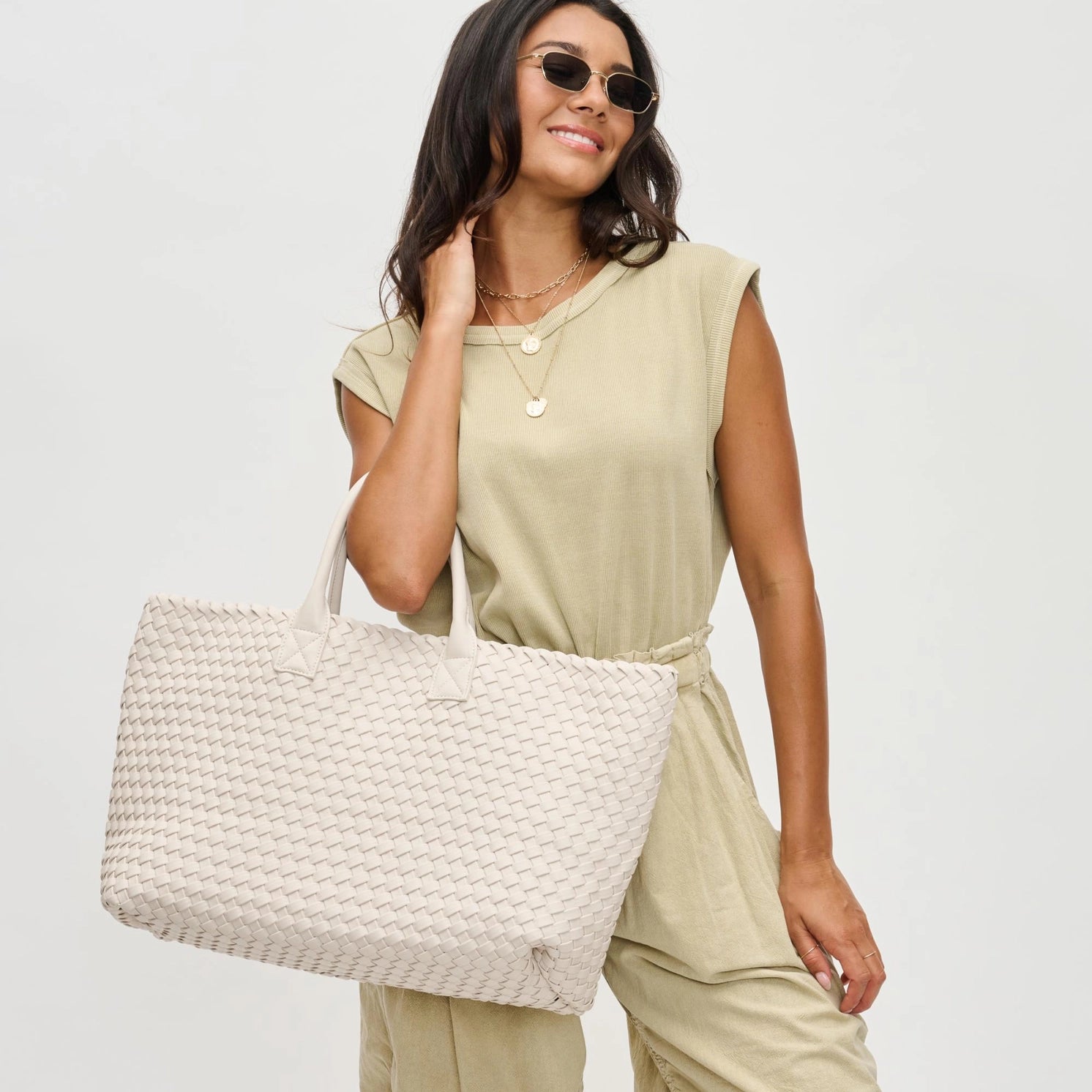 Urban Expressions Ithaca Woven Vegan Leather Tote in Oatmilk