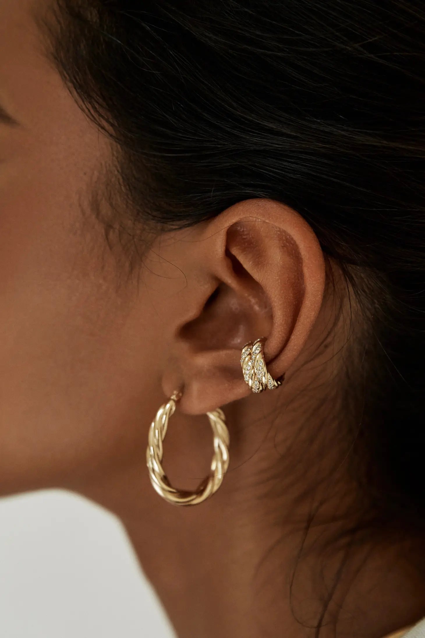 Lili Claspe Gina Ear Cuffs in Gold
